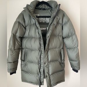 ARITZIA Superpuff Mid Soft Shine Sage Green